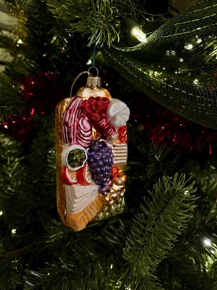 Embrace the Joy of Hosting during the&nbsp;Holidays